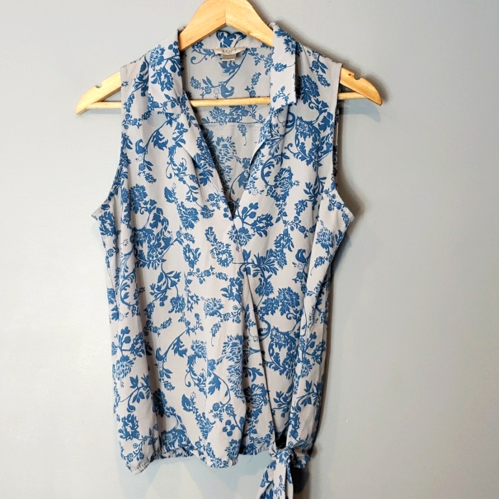 Loft Gray Blue Tie Hem Blouse Floral Small